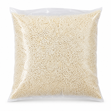 Aklui Zogbon big-grain corn porridge granules in a clear bag